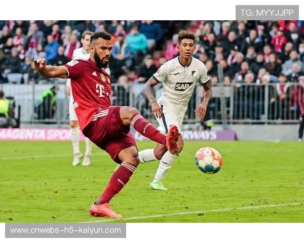 德甲拜仁连续高位压迫取得成效,对手组织陷入停滞