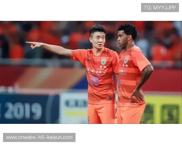 泰山签约祖马，防线实力升级迎接新挑战